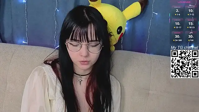 BereniceBattersby's cam snapshot