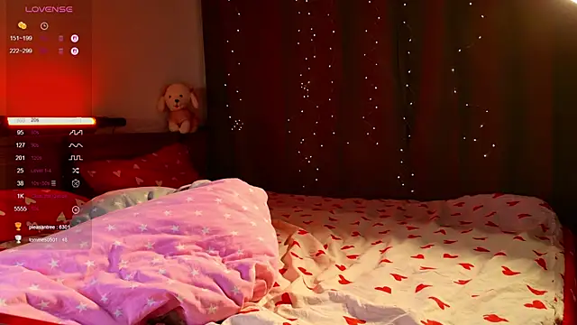 your_lunalike's cam snapshot