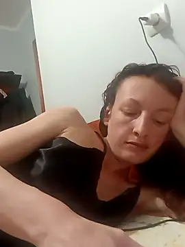 AlisKiv's cam snapshot