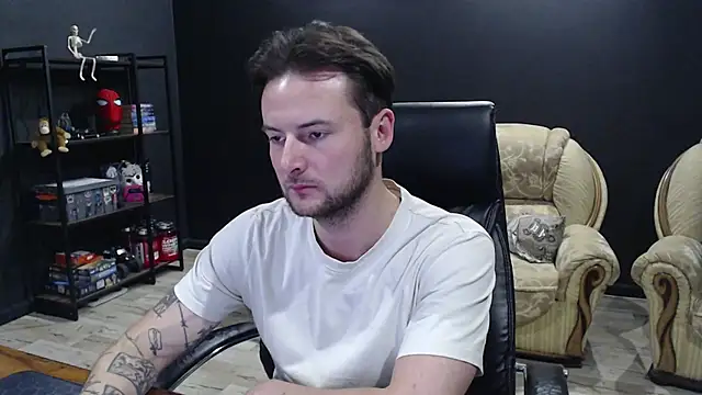 MihasikD live sex cam