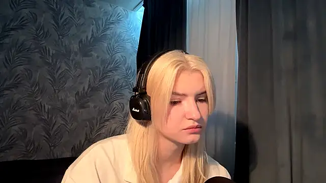 Cindi_Jacobs's cam snapshot