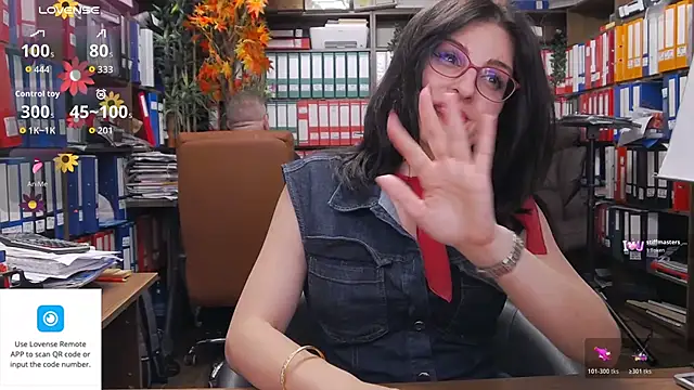 classyladyrellax live sex cam