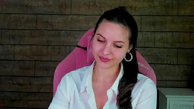 AlisaVersailles live sex cam