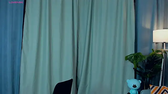 LaritaYoseph live sex cam