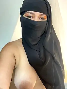 Amyraa_ live sex cam