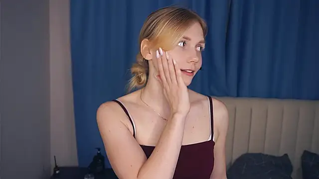 UnDesiga's cam snapshot