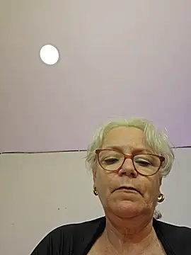 slutgold live sex cam