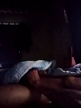 cirilopaupqueno live sex cam