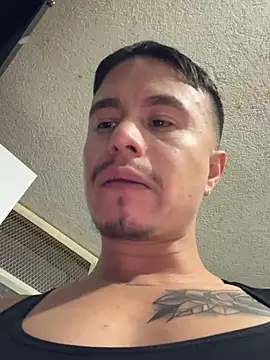 DominickVegas live sex cam