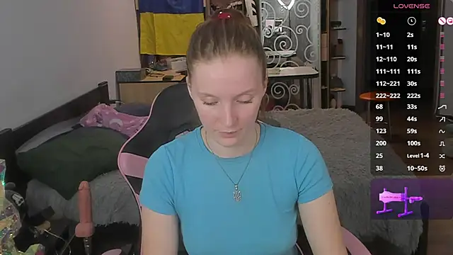 Mary_Blu's cam snapshot