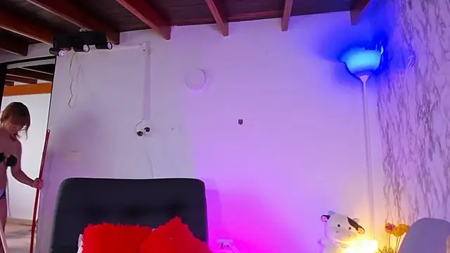 chloe_blue live sex cam