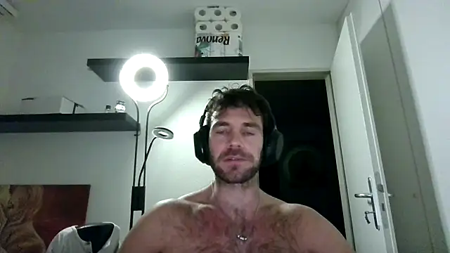 alpha-hunk live sex cam