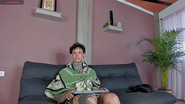 Aron_ford live sex cam