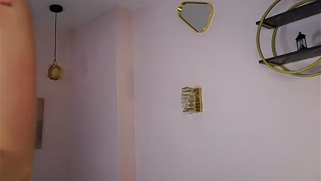 SunnivaCovil live sex cam