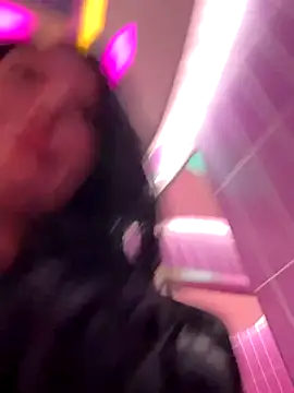 Tisha_Busty live sex cam