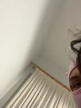 Nikki_Hoee live sex cam