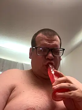 treatbobnicer live sex cam