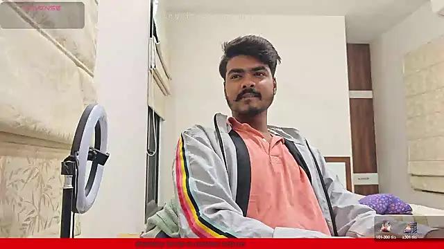 Dreamboy867 live sex cam