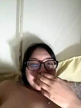 99EE-yy live sex cam