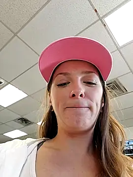 Bakedroll333 live sex cam