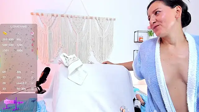 evaa_rose live sex cam