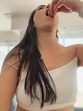 alessandra-a live sex cam