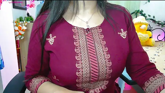 thyAnvi live sex cam