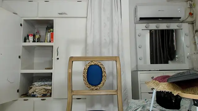 marcella6 live sex cam