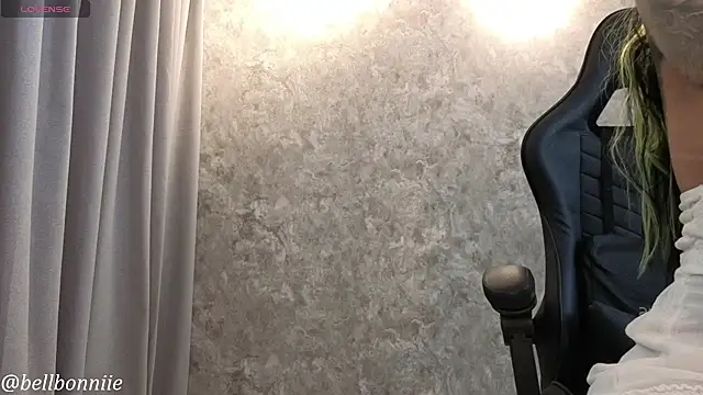 belllbonniie live sex cam