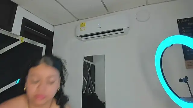 Rubyxht live sex cam