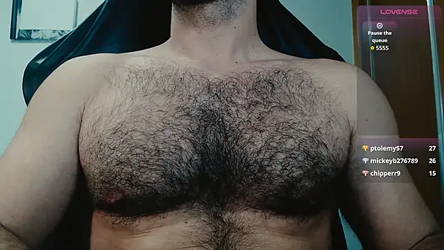 cutehairymacho's cam snapshot