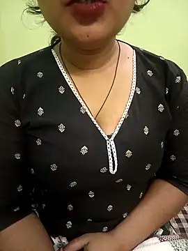 Lipstickss's cam snapshot