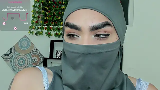 Maissa_Alabi's cam snapshot