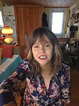 DancingQueenCat's cam snapshot