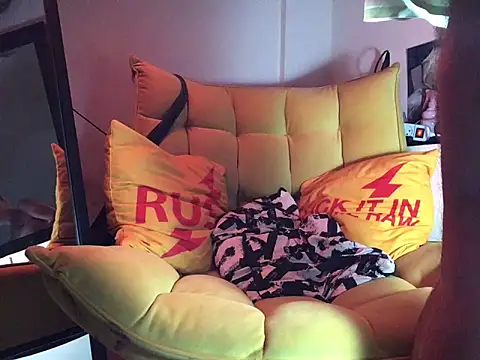 atakapaniki07's cam snapshot