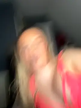 Blonde_Bunny's cam snapshot