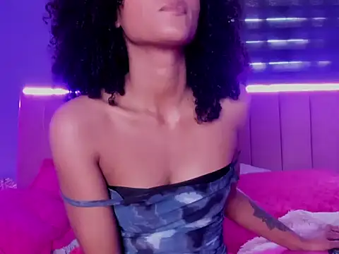 CintiaWalker live sex cam