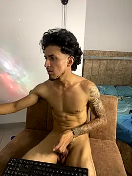 Kriss_Edwards live sex cam