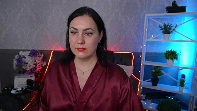 VelvetLuck's cam snapshot