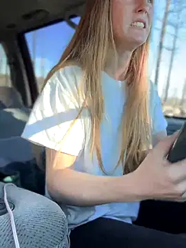 GoldenFlameGoddess's cam snapshot