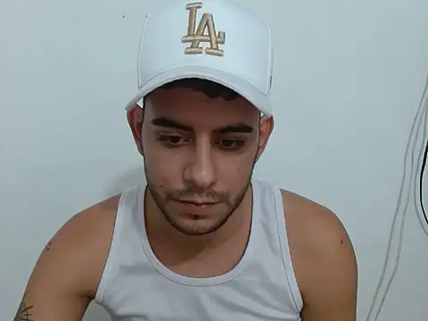 pinky_7's cam snapshot