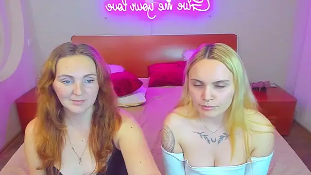 MagicEyess live sex cam