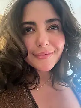 sukhakunis1 live sex cam