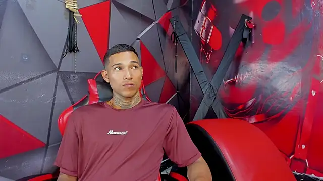 Hana_and_Zeta live sex cam