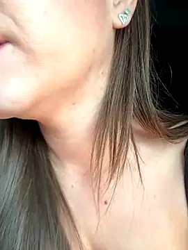 MaggyMayI live sex cam