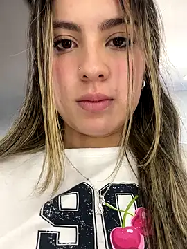 Cloee_Rainbow1 live sex cam