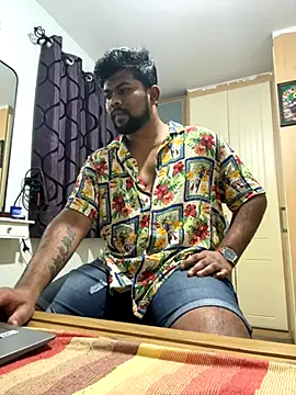 YOURCRAZYDADDY live sex cam