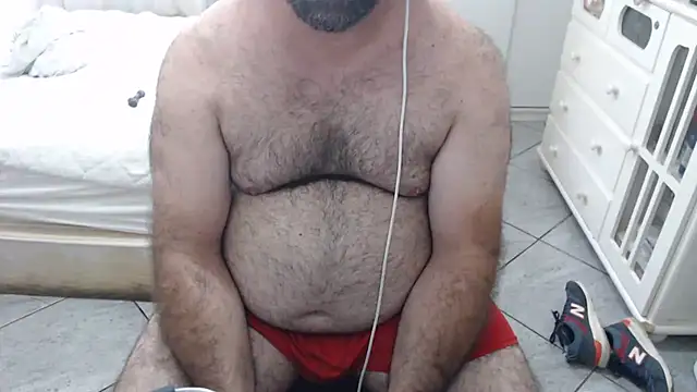 MysterBearMG live sex cam