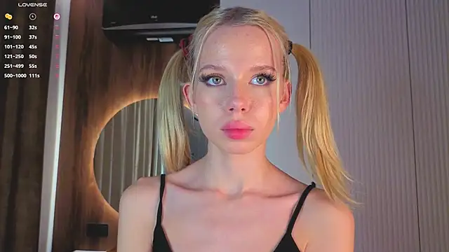 DorisCandelario live sex cam