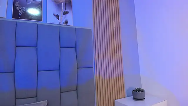 Kandyfrees_ live sex cam